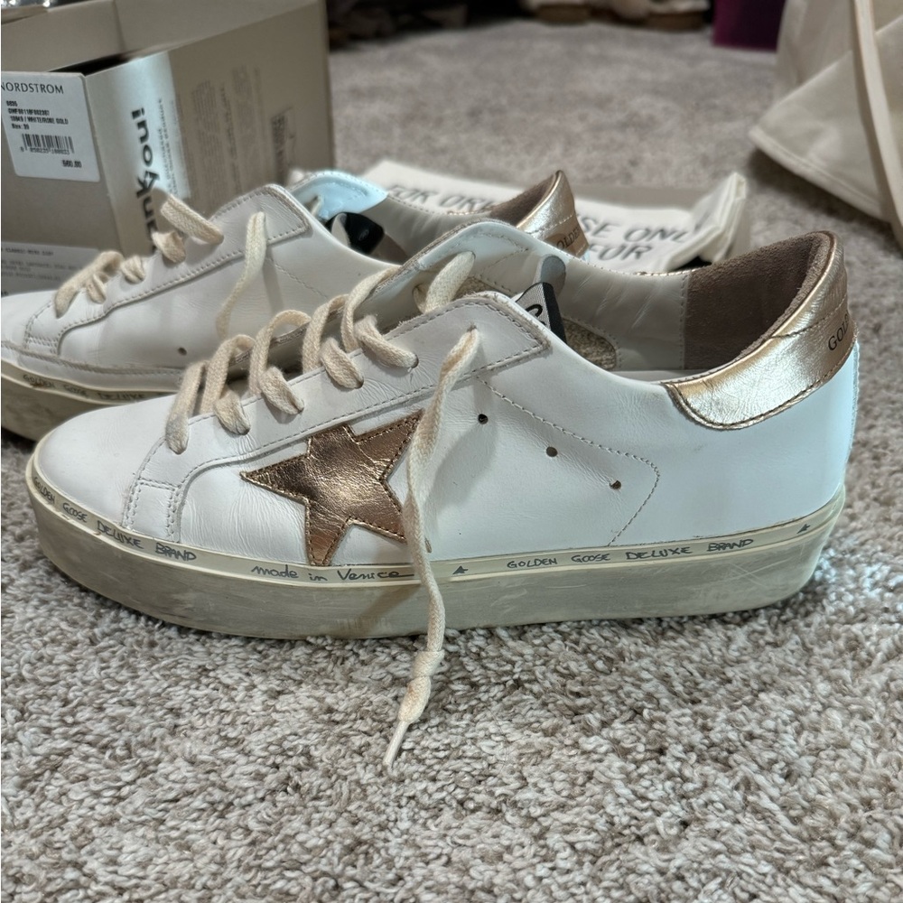 Golden Goose Hi Star | Size 39 | White / Rose Gold